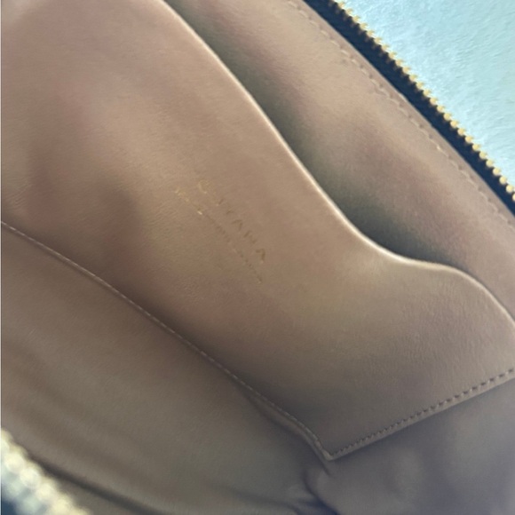 Cuyana Leather Travel Case Toiletry Bag - Picture 8 of 8